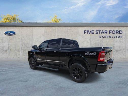 2019 RAM 2500 Limited Crew Cab 4x4 6'4' Box