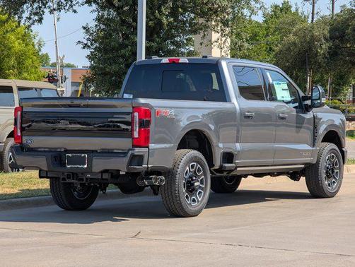 2025 Ford F-250 Platinum