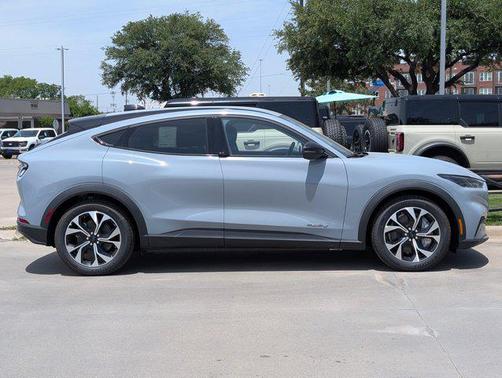 2025 Ford Mustang Mach-E Select