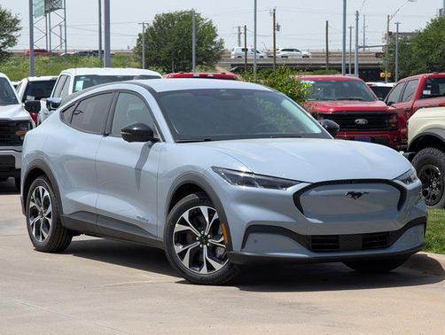 2025 Ford Mustang Mach-E Select