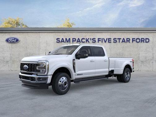 2025 Ford F-450 Lariat