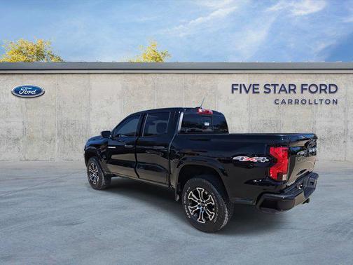 2024 Chevrolet Colorado WT