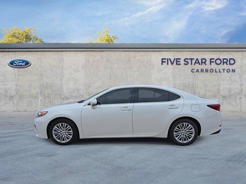 Eminent White Pearl 2016 Lexus ES 350 Base