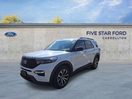 2022 Ford Explorer ST-Line