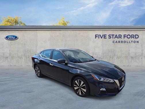 2021 Nissan Altima 2.5 SV