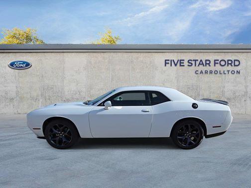 2020 Dodge Challenger SXT