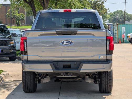 2024 Ford F-150 Lightning XLT