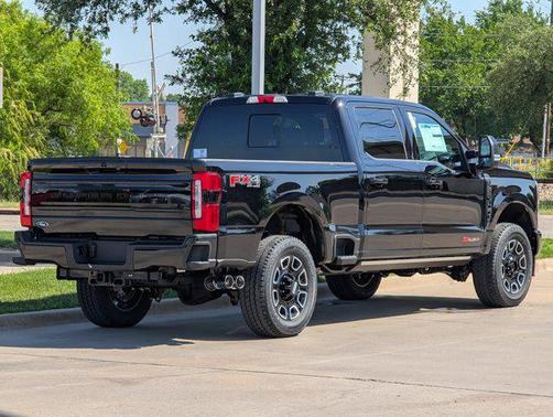 2025 Ford F-250 Platinum