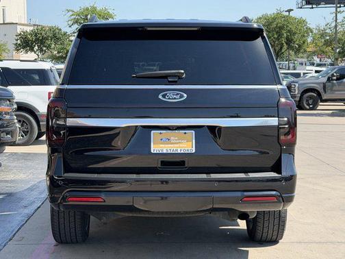 Agate Black Metallic 2024 Ford Expedition Max Platinum