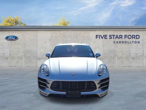 2015 Porsche Macan Turbo