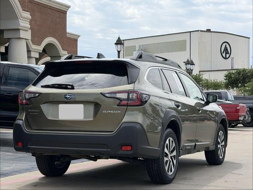 Autumn Green Metallic 2024 Subaru Outback Premium