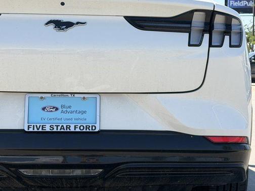 Star White Metallic Tri-Coat 2022 Ford Mustang Mach-E Premium