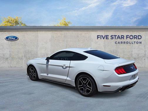 2020 Ford Mustang EcoBoost