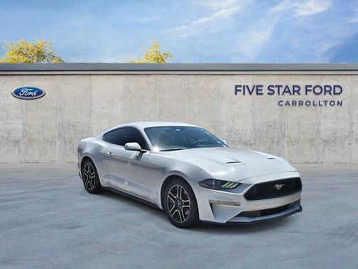 2020 Ford Mustang EcoBoost