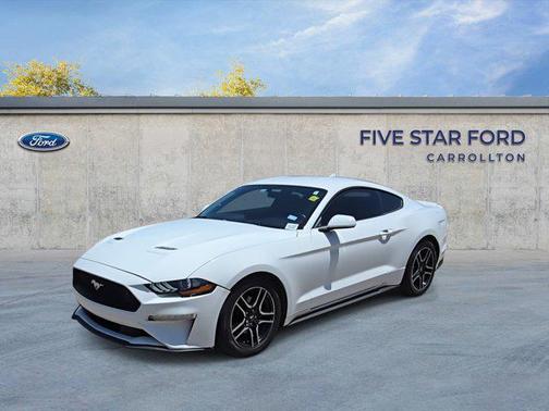 2020 Ford Mustang EcoBoost