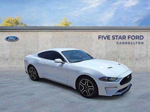 2020 Ford Mustang EcoBoost