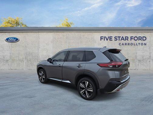 2022 Nissan Rogue Platinum