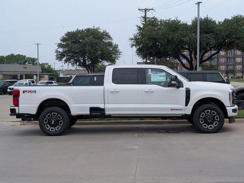 2025 Ford F-350 Platinum
