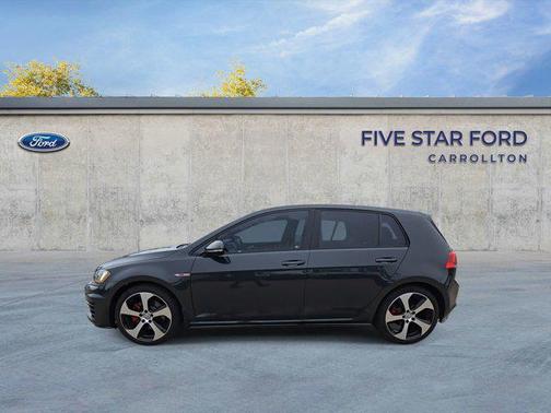 2016 Volkswagen Golf GTI 2.0T SE 4-Door