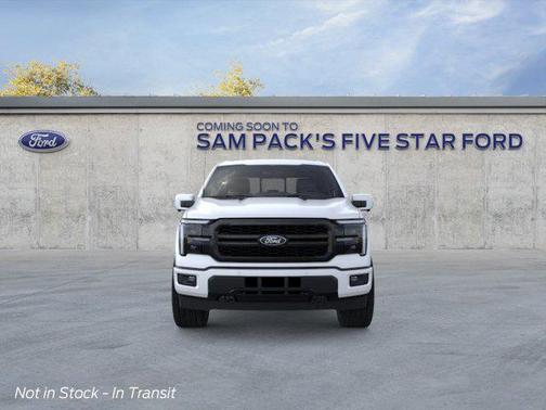 Star White Metallic Tri-Coat 2026 Ford F-150 Lariat