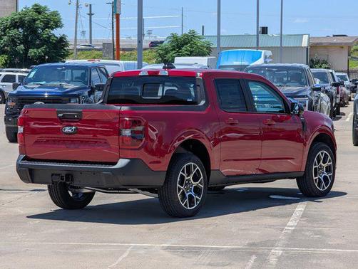 2025 Ford Maverick Lariat
