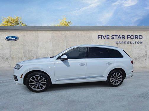 2019 Audi Q7 45 Premium Plus