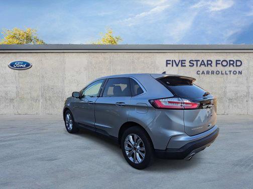 2023 Ford Edge Titanium