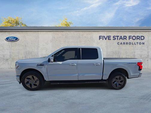 2024 Ford F-150 Lightning LARIAT