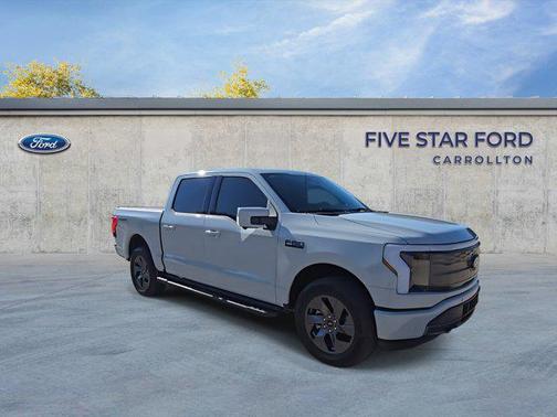 2024 Ford F-150 Lightning LARIAT