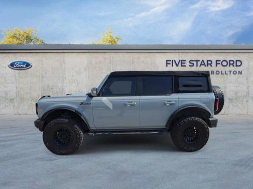 2022 Ford Bronco Outer Banks