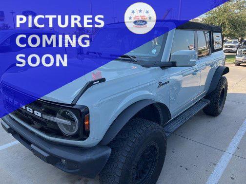2022 Ford Bronco Outer Banks
