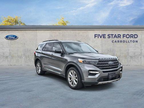 2022 Ford Explorer XLT