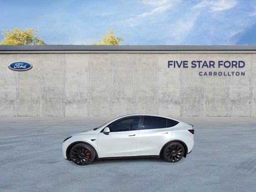 2024 Tesla Model Y Performance Dual Motor All-Wheel Drive