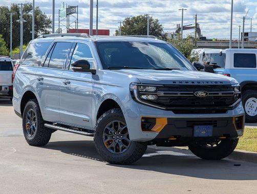 2025 Ford Expedition Tremor