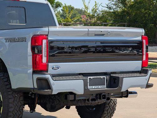 2026 Ford F-250 Platinum