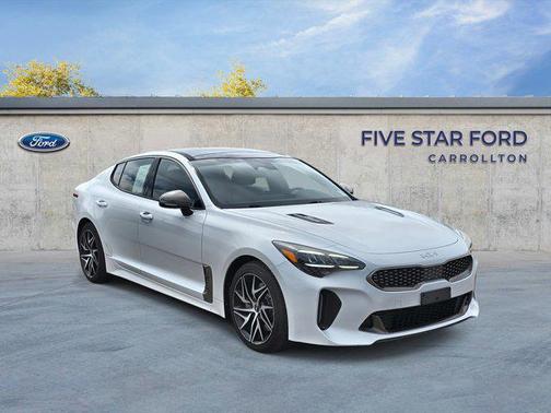 2022 Kia Stinger GT-Line