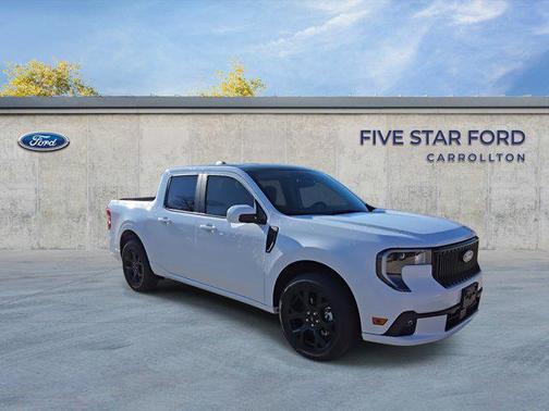 2025 Ford Maverick Lobo Standard