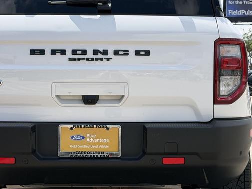 Oxford White 2024 Ford Bronco Sport Badlands
