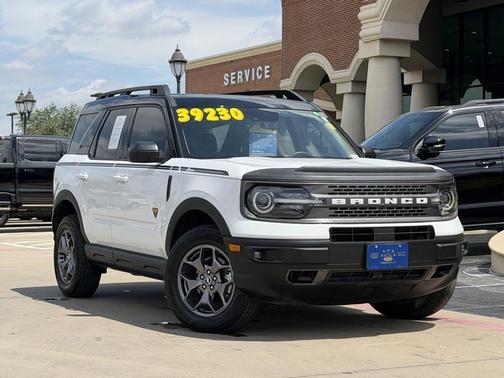 Oxford White 2024 Ford Bronco Sport Badlands