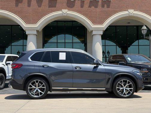 Arctic Gray Metallic 2019 BMW X5 xDrive40i