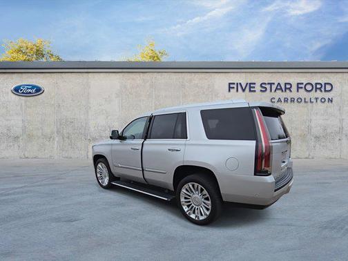 2019 Cadillac Escalade Platinum