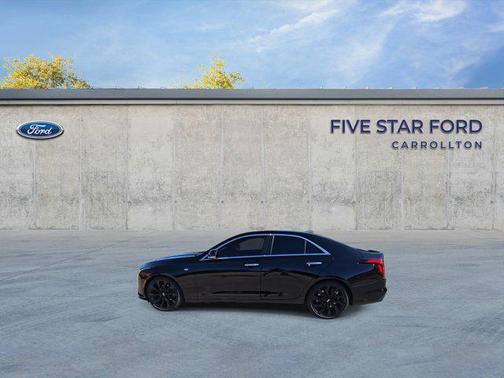 2023 Cadillac CT4 Luxury