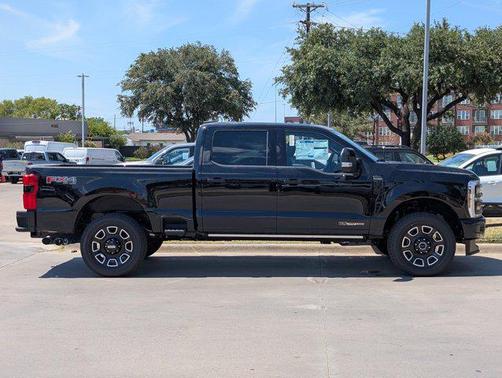 2025 Ford F-250 Platinum