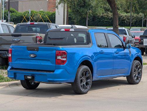 2025 Ford Maverick Lobo Standard