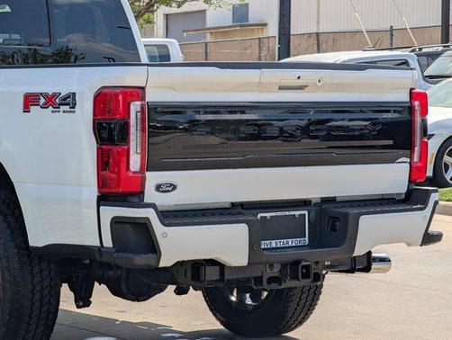 2026 Ford F-250 Platinum