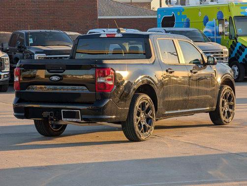 2026 Ford Maverick Lobo Standard