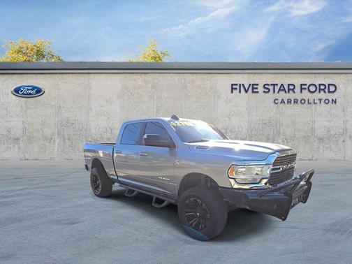 2020 RAM 2500 Lone Star Crew Cab 4X4 6'4' Box