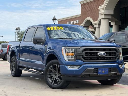 Atlas Blue Metallic 2022 Ford F-150 XLT