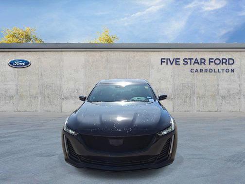 2024 Cadillac CT5 Luxury