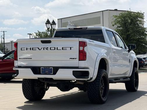 Summit White 2023 Chevrolet Silverado 1500 RST